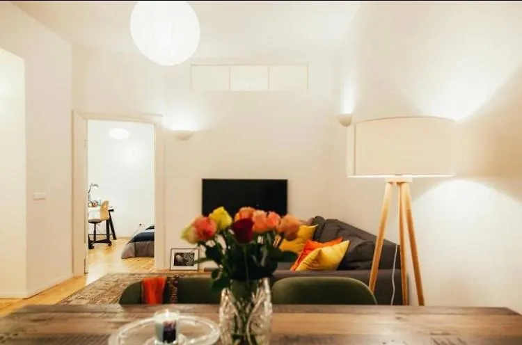 Cosy Apartment In Friedrichshaun Berlin 0*,